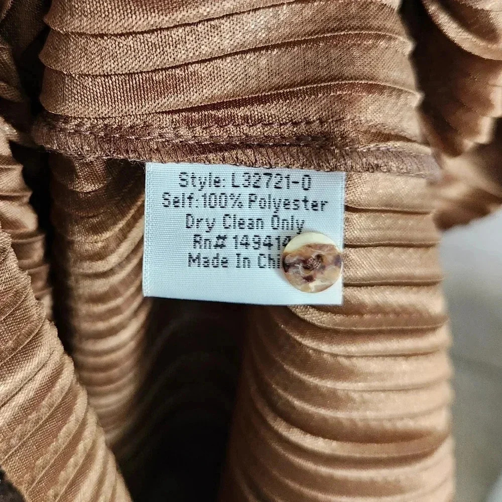 Johnny Was Tina Metallic Midi 3/4 Sleeve Wrap Dress sz M - Picture 8 of 8